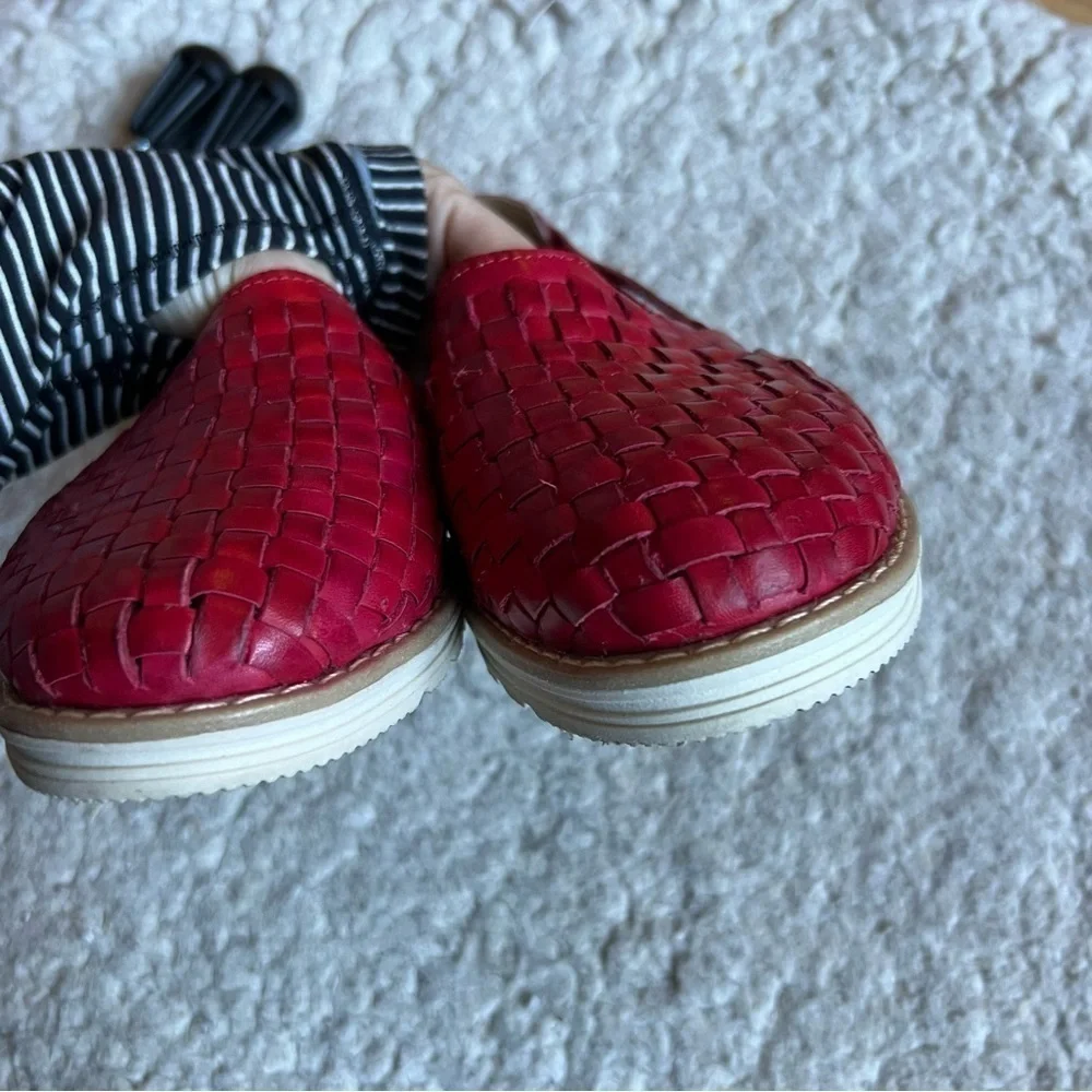 Macarena Red Leather Woven Slip On Slight Wedge Espadrilles Sz 8